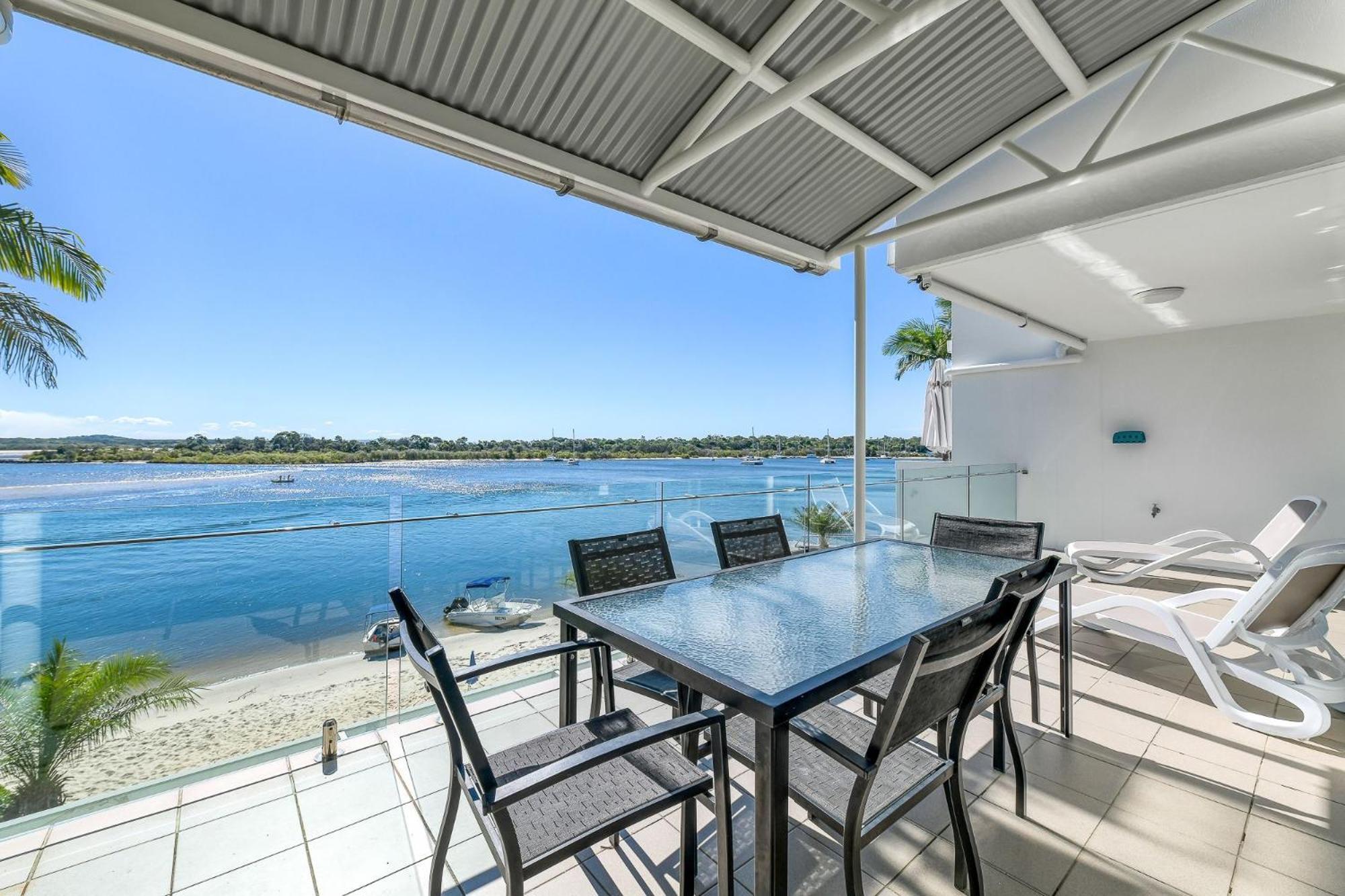 Noosa Quays Waterfront Accomodation Buitenkant foto